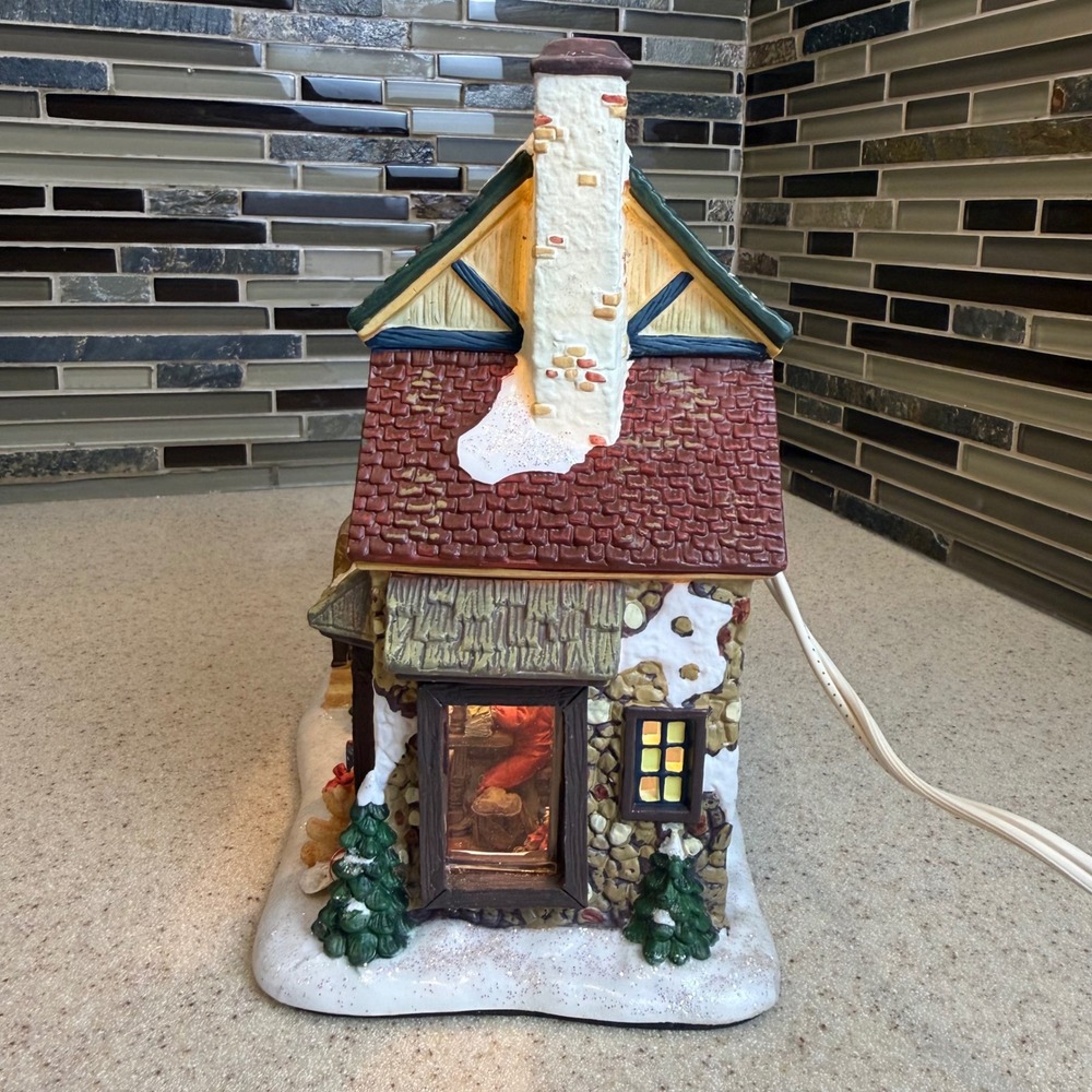 Norman Rockwell Saturday Evening Post Santa Reading Mail Lighted Porcelain House - Picture 8 of 16